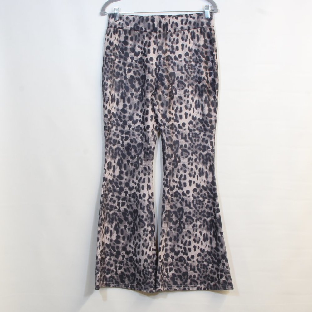 The Pyramid Collection Faux Suede Leopard Bell Bottom Pants Size Medium NWOT